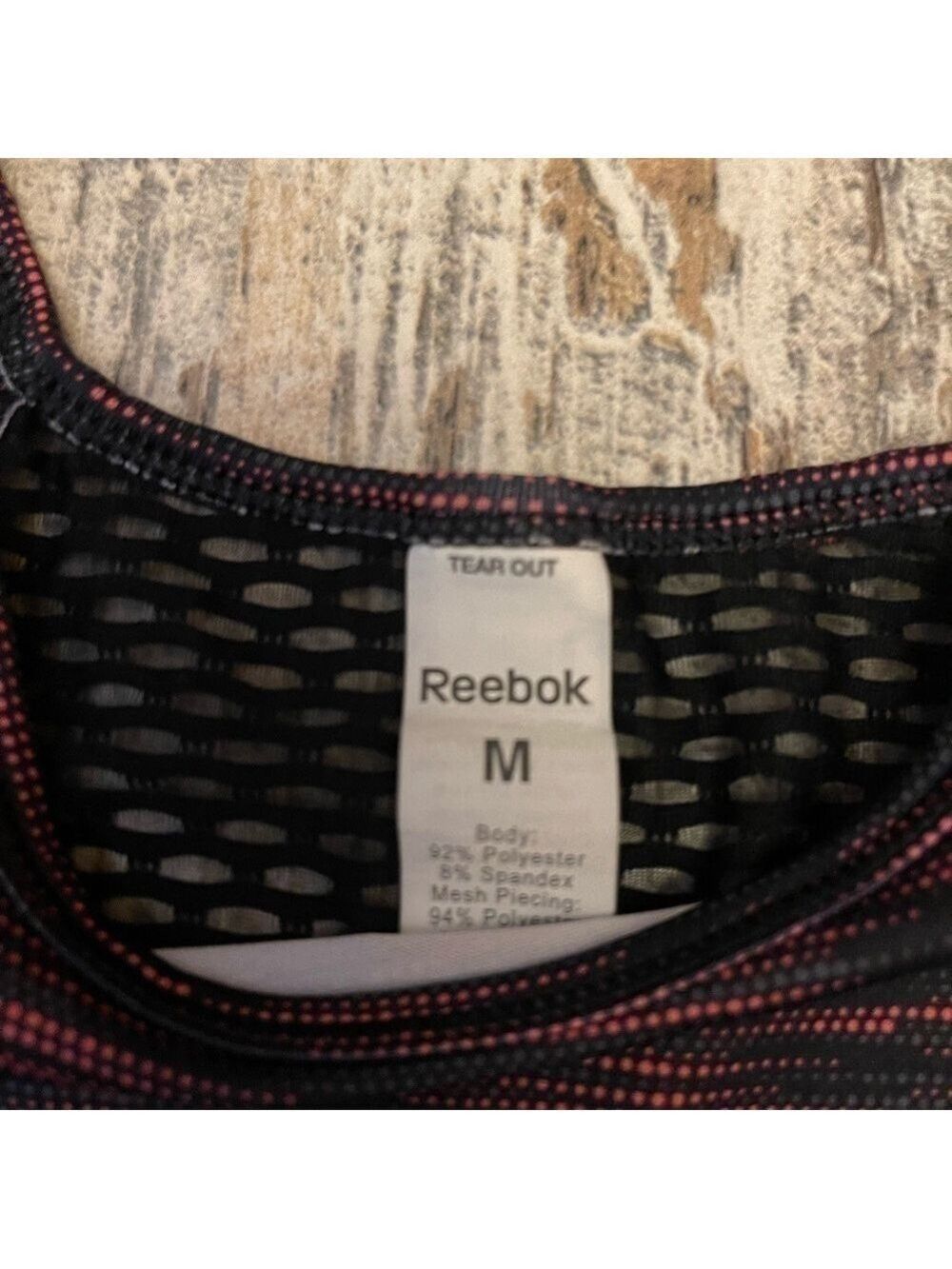 Reebok Athletic Women's Crisscross Back Workout Shirt Size Medium - Picture 4 of 7